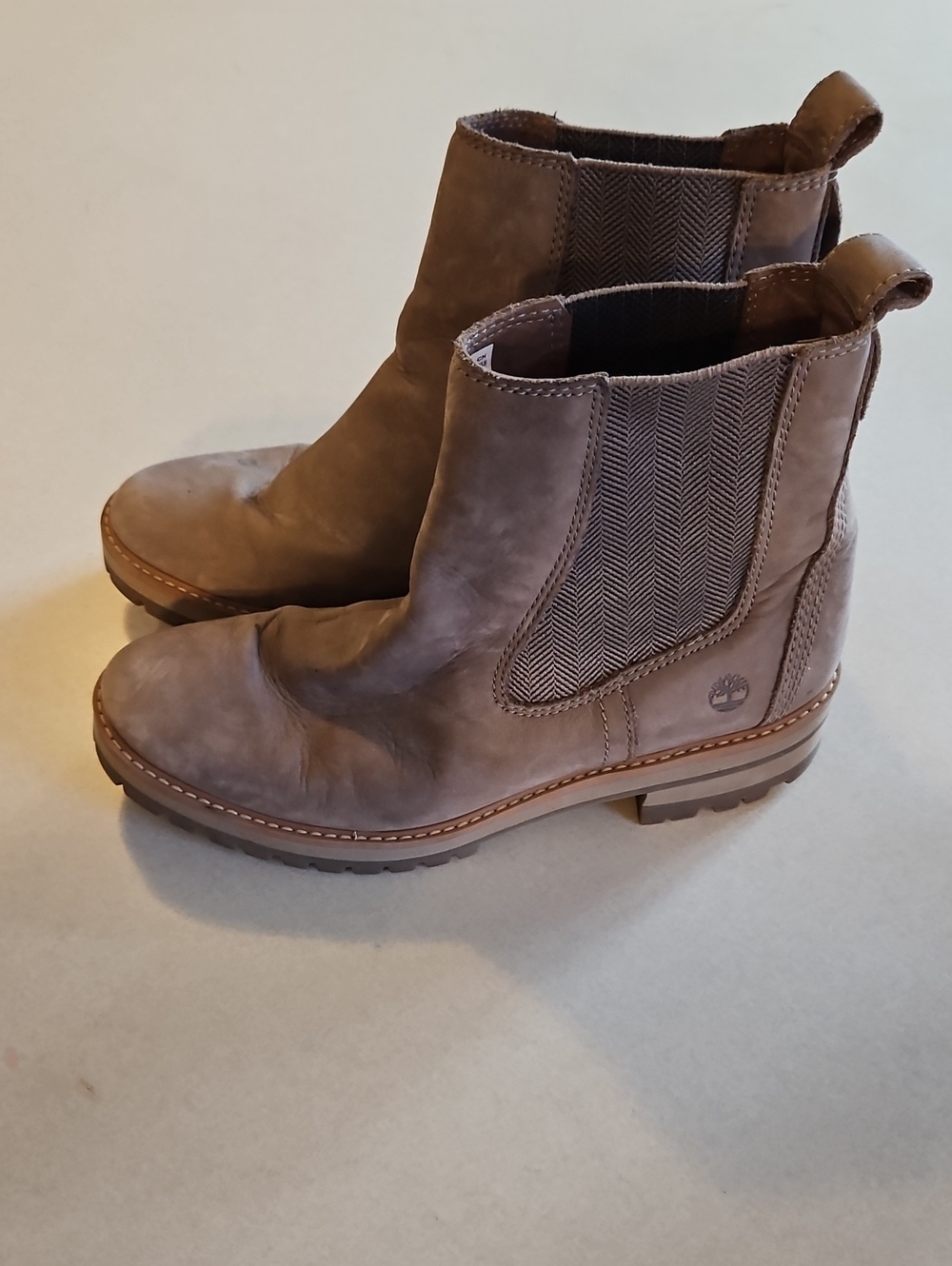 Timberland Taupe Chelsea Boots